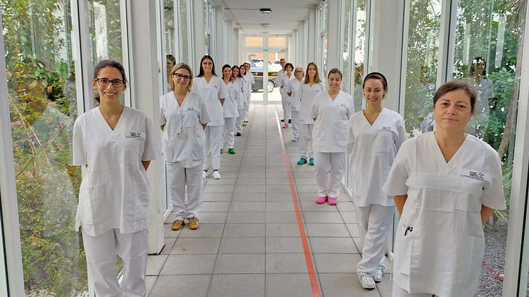 HealthTextiles korad som "Årets leverantör av medicinska kläder" i Storbritannien.