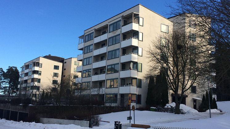 Colliers rådgivare åt Akelius vid fastighetsförsäljning
