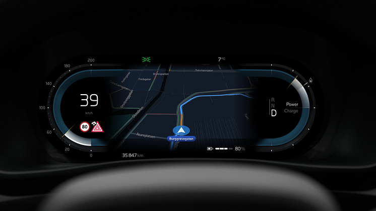 Accident ahead alert in driver dashboard of Volvo EX40