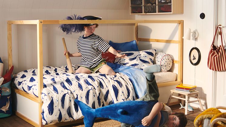 BLÅVINGAD IKEA7
