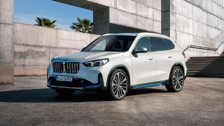 BMW iX1 xDrive30