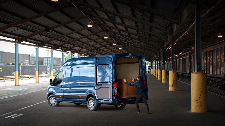 Ny Ford Transit
