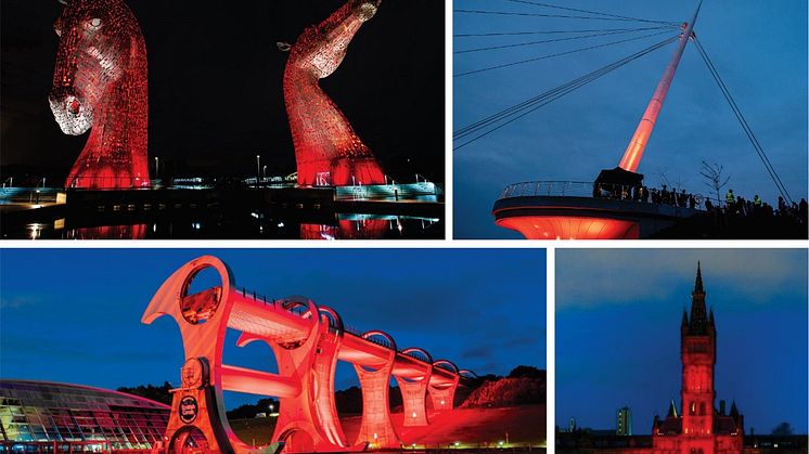 Landmarks in red for Chinese New Year