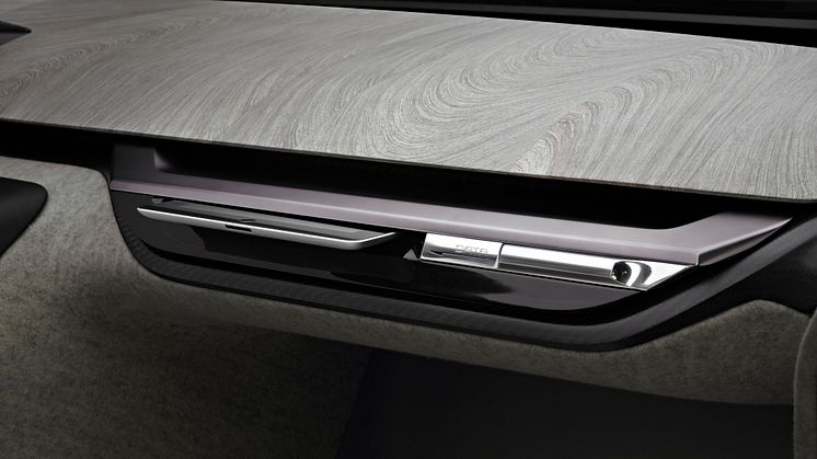 Onyx – djärva materialval, hybridteknik och superbilsprestanda