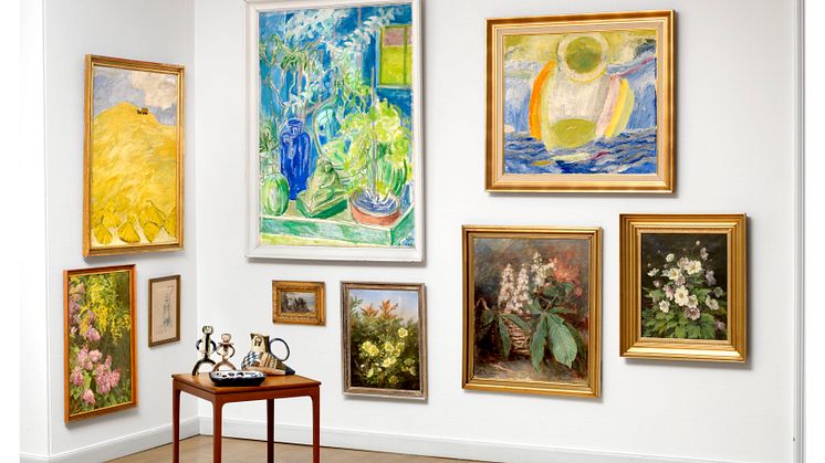 Bruun Rasmussen retter endnu en gang fokus mod kunstens kvinder og udbyder i marts en række værker af tidens efterspurgte kvindelige kunstnere, først i Bredgade og herefter på en online temaauktion med udvalgte værker.
