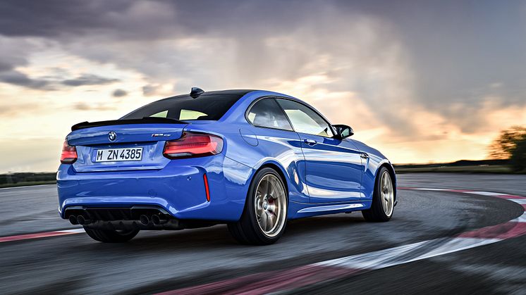 BMW M2 CS