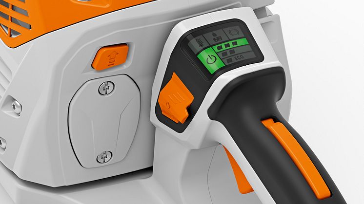 STIHL_MSA_300_Bediensystem.jpg