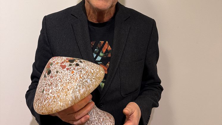 Lördagen den 5 april halv tolv guidar Göran Bergvall utställningen.JPG