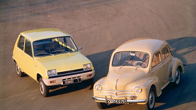 Renault 4CV och Renault 5 (R5 som firar 50 år i år)