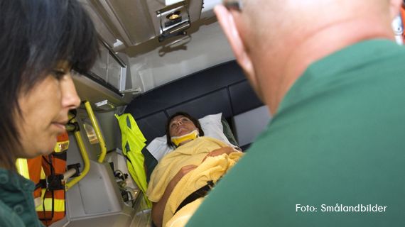 Barn som anhöriga inom ambulans- och akutsjukvården