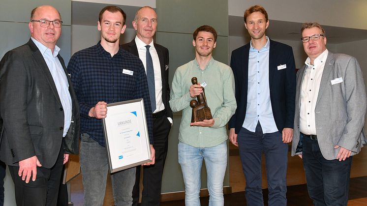 Im Hauptwettbewerb der Saison 2021/22 wurde der TSV Ronsdorf mit dem Barmenia-Fairplay-Pokal  ausgezeichnet.