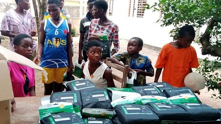 Scandinavian Biopharma donates mosquito nets to orphanages in Benin – a gift that saves lives
