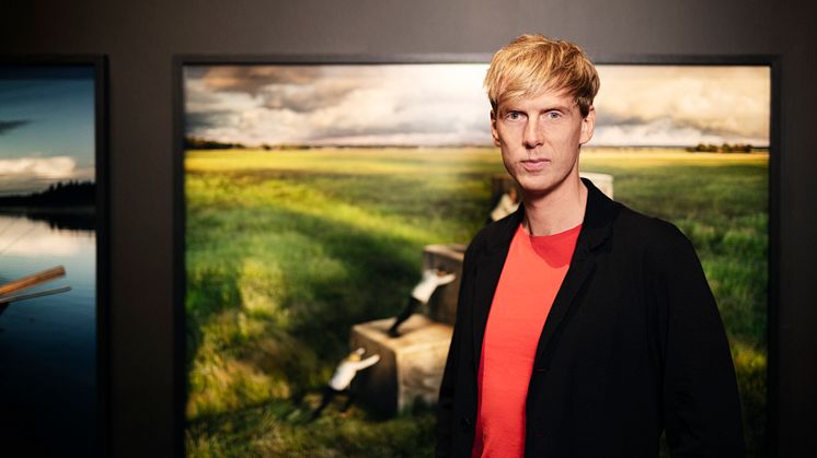 Erik Johansson, fotokonstnär, aktuell med ny utställning på Kalmar Slott