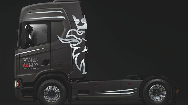 Scania Deutschland startet beim Truck-Grand-Prix 2018 mit dem Verkauf der Limited Edition "Scania Deutschland 50 Jahre".