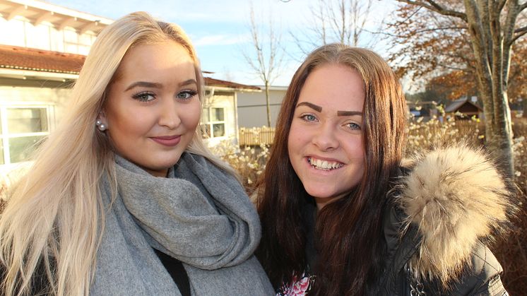 Ellen och Mathilda är taggade inför Tubecon