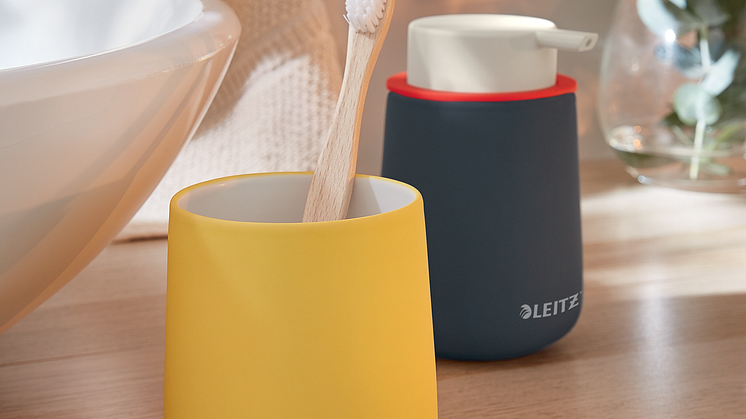 Leitz Cosy