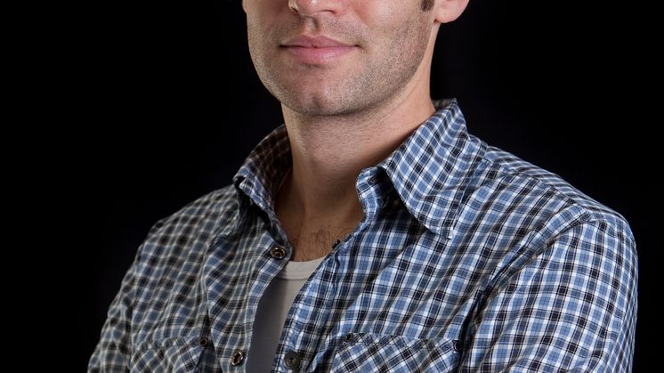 Tobias Borvin spelar ung man av folket 