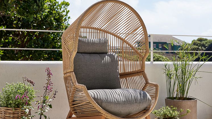 Colecția de mobilier și accesorii de grădină 2024