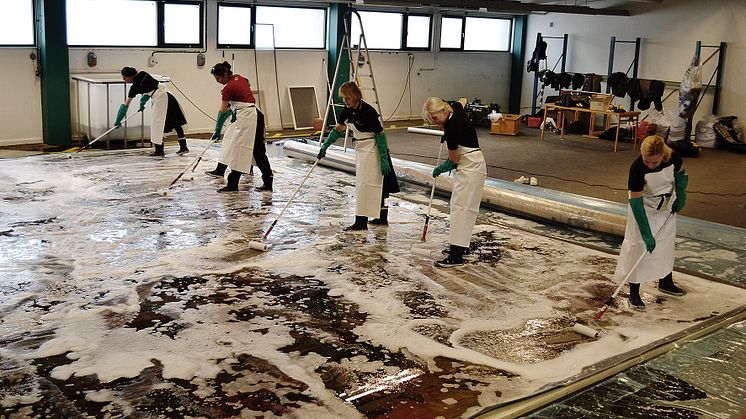 X-ets konstverk tillbaka efter rengöring