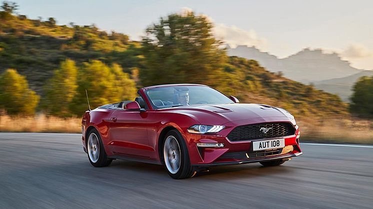 Ford oznámil ceny nového Mustangu pro Českou republiku!