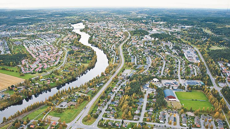 Skellefteå kommun har blivit beviljad ett så kallat stadsmiljöavtal på 89,5 miljoner av Trafikverket för byggandet av den nya bron över älven, omvandlingen av Parkbron samt anläggandet av två nya gång- och cykelvägar till Bergsbyns industriområde.