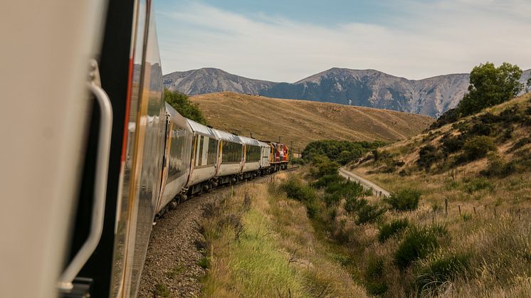 Viajar en tren fuera de España es posible: 5 destinos sin escalas para disfrutar del paisaje
