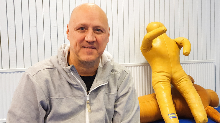 Patte Larsson i Gällivare sportklubbs brottarhall