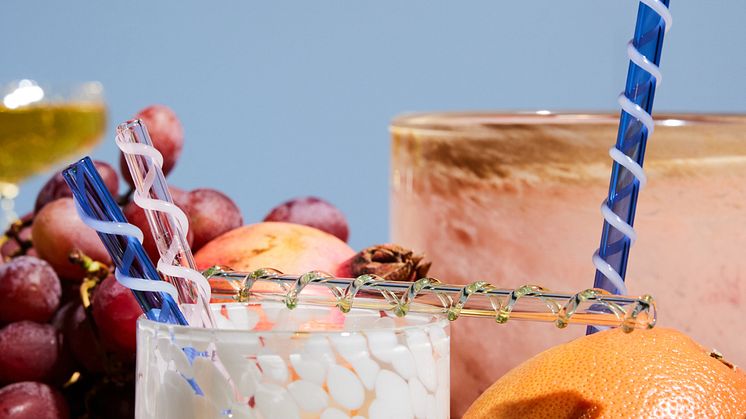 Byon SS24 - straw celebrate/glass messy