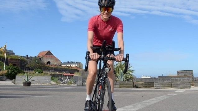 Anna samlar in pengar till diabetesforskningen genom att cykla genom Sverige