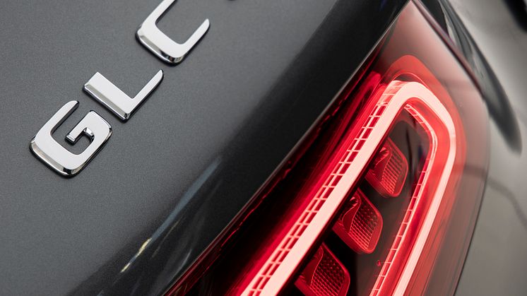 Mercedes-Benz Laddhybrid-GLC 300e 4MATIC-04