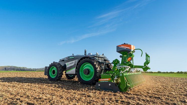 Danish Agro introducerer AgXeed autonome robotter