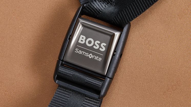 PROD_COL_150303_6433_BUCKLE