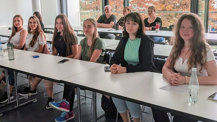 Ukrainerinnen nehmen Studium an der Universität Vechta auf | DAAD-Stipendien-Programm „Zukunft Ukraine“