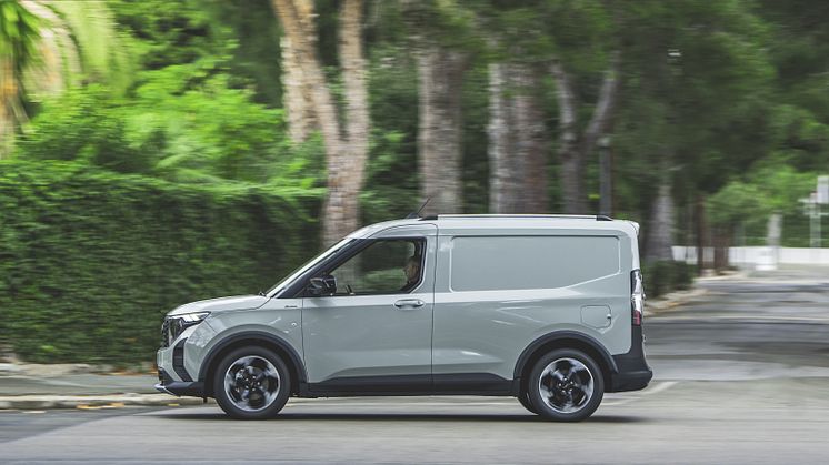 Transit Courier Cactus Grey (9)