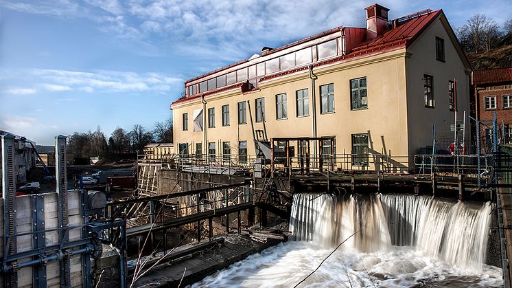 Byggnad 213, Kvarnbygatan 4 sett från Forsebron i Kvarnbyn