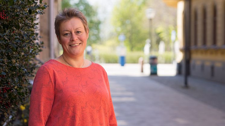 Annette Linander (C)