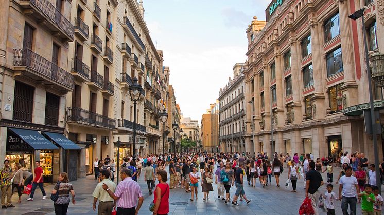 Barcelona_Calle_Gente_UE_129224912_20210111094938_12670_20220913114111