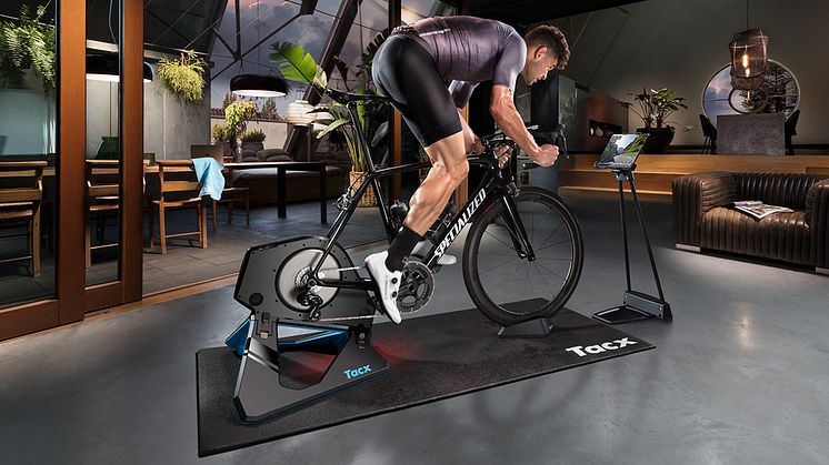 Esittelyssä erittäin hiljainen, tarkka ja tehokas  Tacx® NEO 2T Smart -älyharjoitusvastus 
