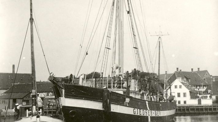 Fyrskib nr. 17