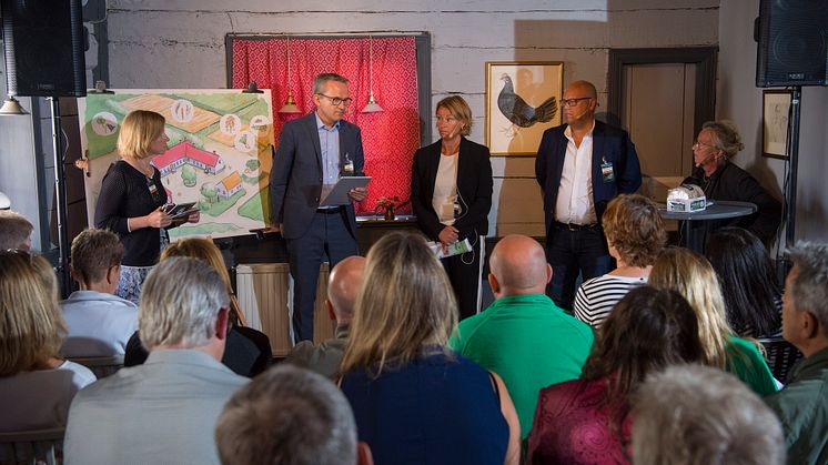 Karin Bodin Vd Polarbrödskoncernen,  Anders E Johansson Vd Polarbröd, Ann Freudenthal Head of Sustainability Arla, Håkan Åkerström Vd Martin & Servera, Tina-Marie Qwiberg dokumentärfilmare och krögare 