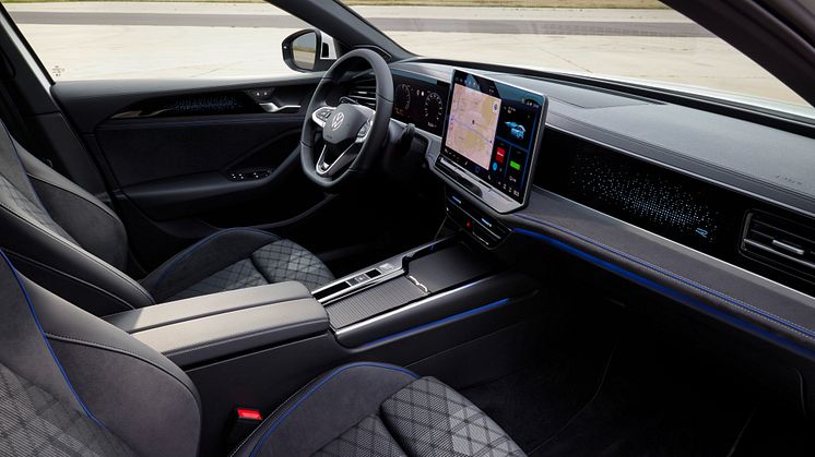 Passat B9 R-line 2024