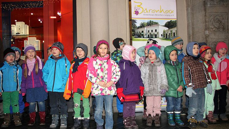 Der Bärenherz-Weihnachtsstand: Eine gelungene Veranstaltung in der Mädler-Passage