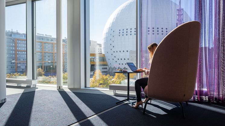 3Huset, fokusfåtölj med utsikt över Globen