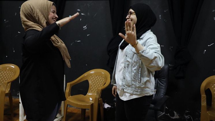 Foto från projektet Creative Arts for Peace and Equality och en workshop i Palestina. 