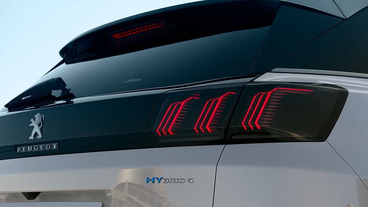 PEUGEOT_3008PHEV_2009STYP_051