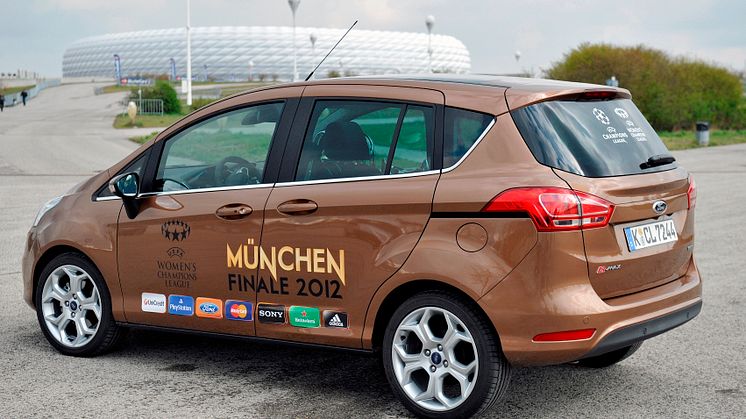 Fordin ja UEFAn Mestareiden liiga -kumppanuus täyttää 20 vuotta; uusi B-MAX johdattaa joukkueet palkintojenjakoon