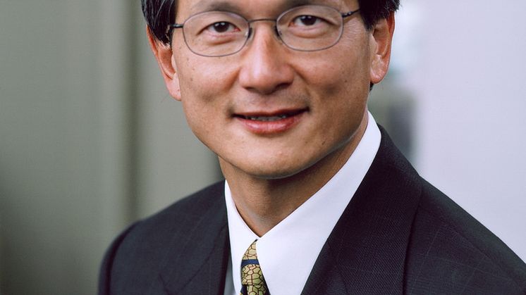 Best Western International's David Kong signerer ny kontrakt
