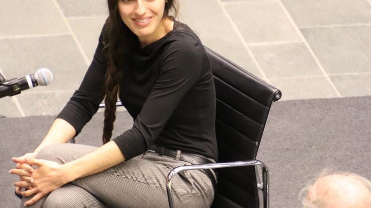 Artist in Residence 2020: Buchpremiere mit Larissa Schleher
