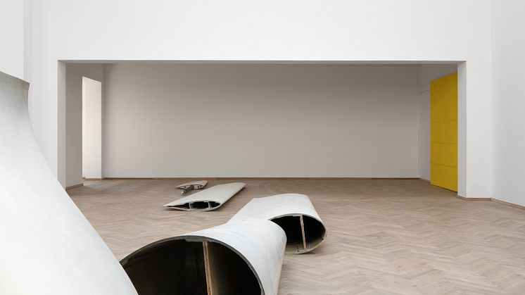 Lea Porsager, G.O.D. [GENERATOR.ORGANIZER.DESTROYER], 2020. SENSITIVE WALL ()() & SENSITIVE WALL ()(), 2021.