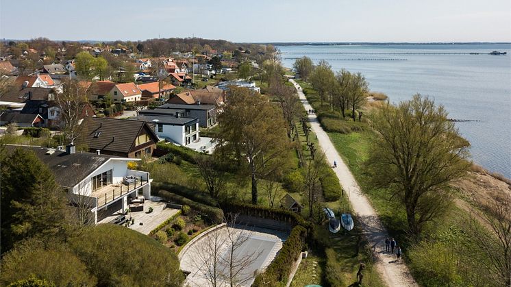 Mäklarpanelen: Trenden bryts - stillastående bostadspriser resten av året